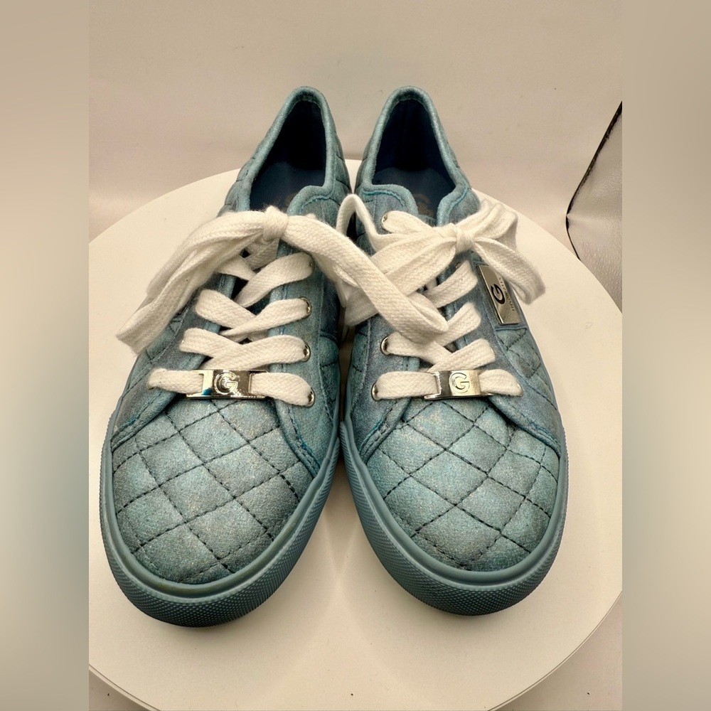 GBG‎ Los Angeles Women’s Quilted Sneakers Size 7.5 Blue Metallic Casual Shoes - Picture 3 of 10